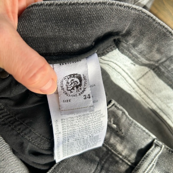 Diesel D-Viker Straight Men's Charcoal Jeans - Picture 7 of 9